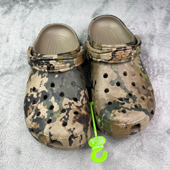 Crocs Classic‎ Camo Clogs Mens 7 / Womens 9 Veil Abstract Green Hunting NWOT - Picture 3 of 7
